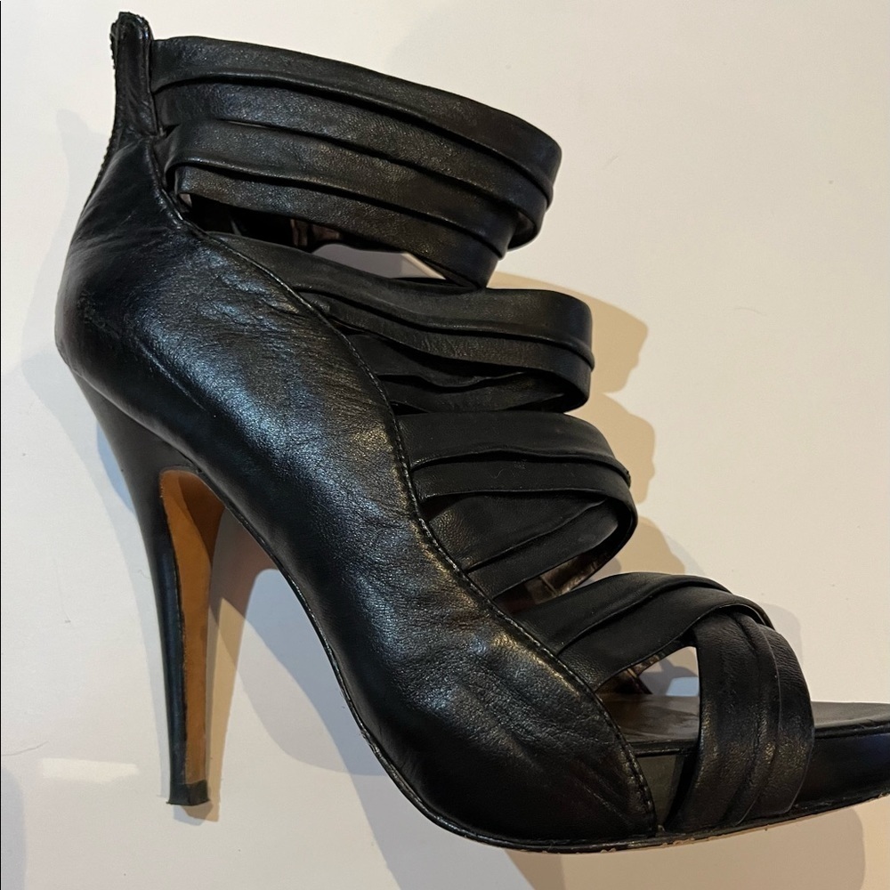 Charles David Black Leather Strappy Heels Size 7.5